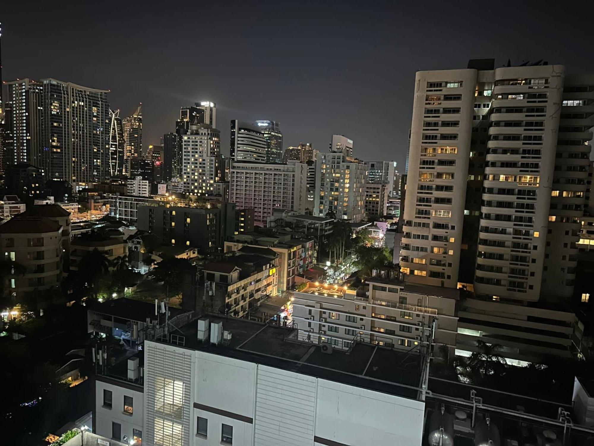Omni Tower Sukhumvit Soi 4 Direct Apartment Bangkok Ngoại thất bức ảnh