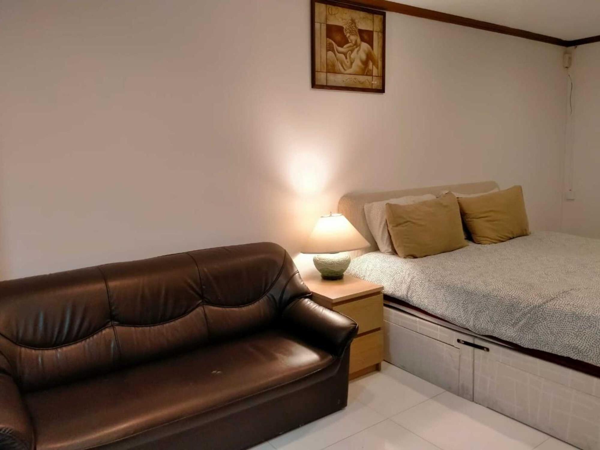 Omni Tower Sukhumvit Soi 4 Direct Apartment Bangkok Ngoại thất bức ảnh
